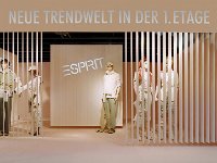 Galeria Kaufhof Cologne 2 01