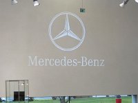 Mercedes Benz 02
