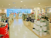 Galeria Kaufhof Halle 01