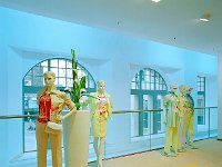 Galeria Kaufhof Halle 03