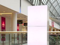 Koeln Arcaden Cubes 01 weiss